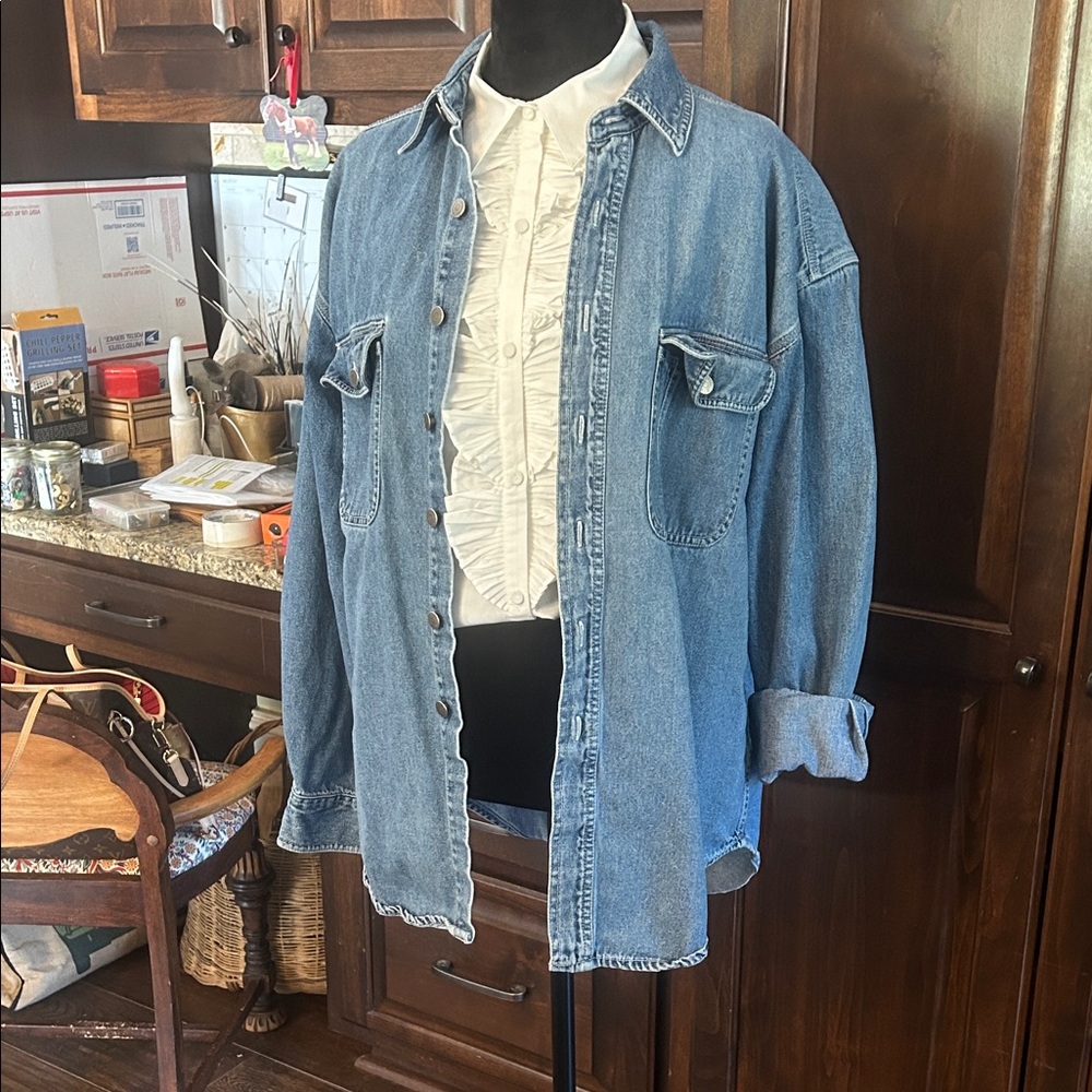 Vintage Sz L Gap Blue Denim Button-Up Shirt Jacket GVC